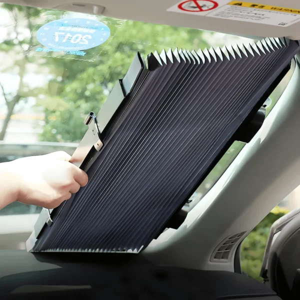 zastitite instrument tablu sa auto roletnom