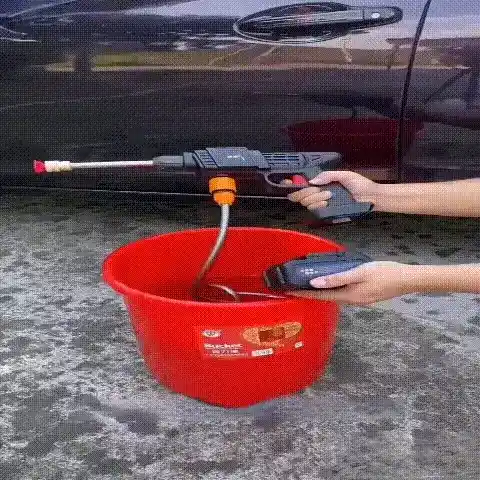 auto perac na baterije