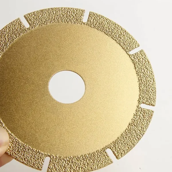 Dugotrajni dijamantski disk za brzo i precizno sečenje metala