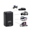 GPS tracker sa jakim magnetom za jednostavno i skriveno postavljanje na automobil