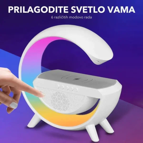 Demonstracija puštanja muzike preko Bluetooth zvučnika na pametnoj lampi
