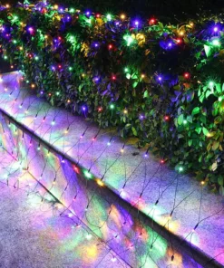 LED sijalice mreža šarena 1,5x1,5m unosi veselu igru boja u svaki prostor