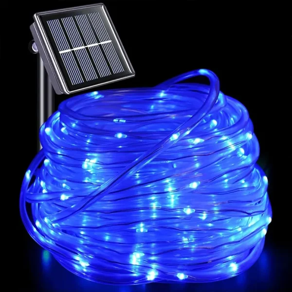 Providno PVC crevo sa plavim LED diodama pruža hladan ton i stabilan sjaj