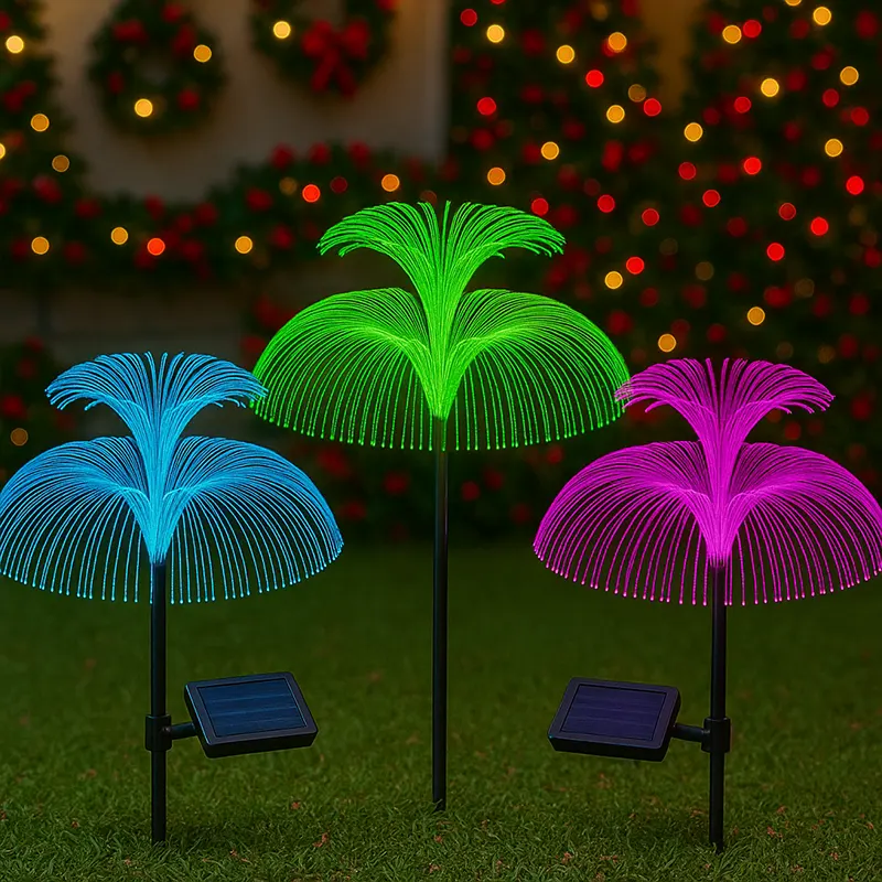 Solarna lampa Meduza idealna je za dekoraciju dvorišta, terasa i staza