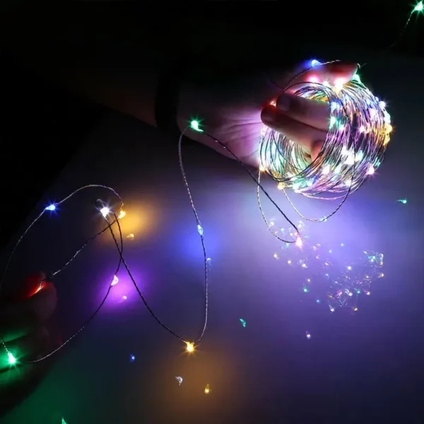 Solarne šarene lampice sa LED tehnologijom pružaju raskošno i trajno osvetljenje