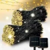 Žute solarne lampice na terasi pružaju toplo i prijatno osvetljenje
