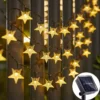 Žute svetleće zvezdice solarni niz unose toplo svetlo u svaki ambijent